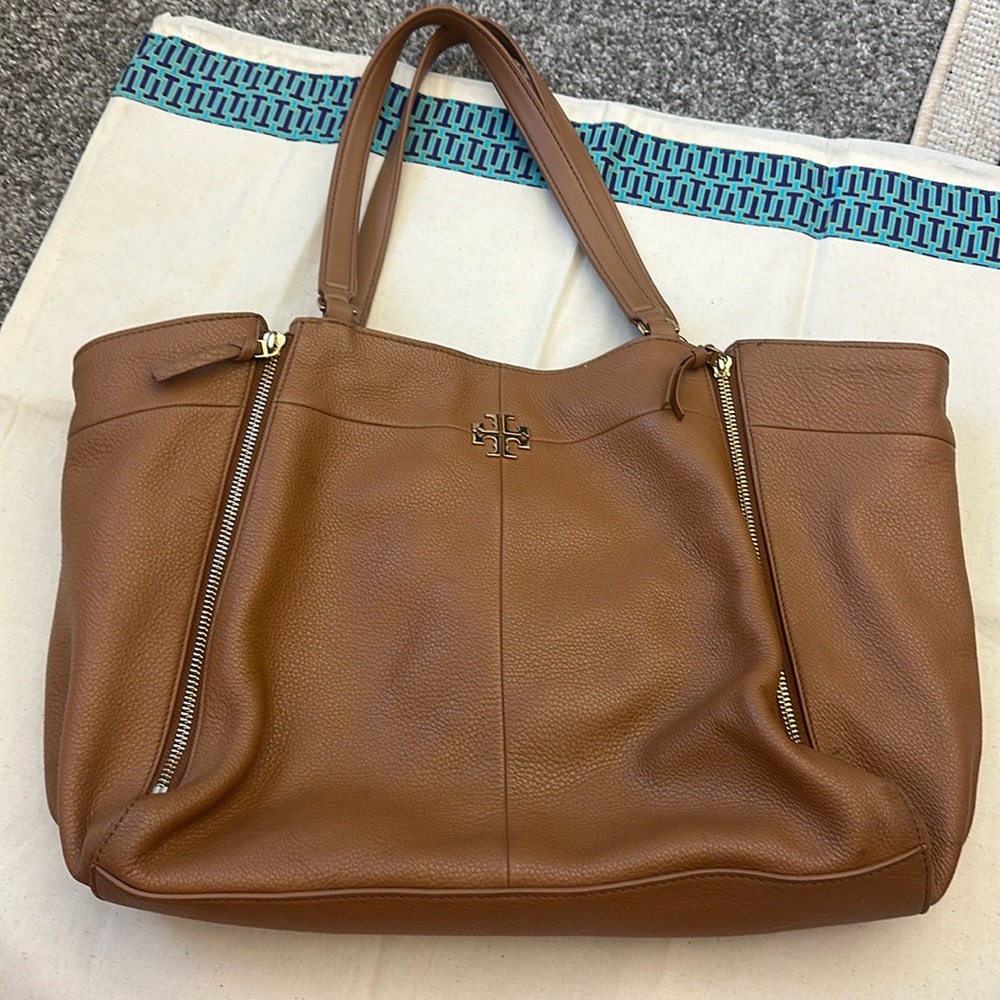 Tory Burch side zip tote